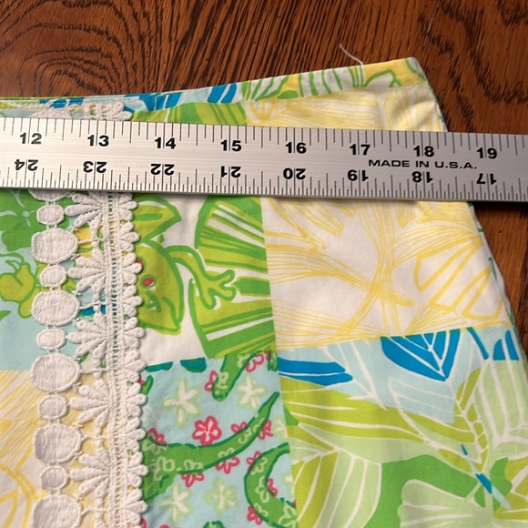 Lilly Pulitzer Skort EEEUC - Picture 4 of 9